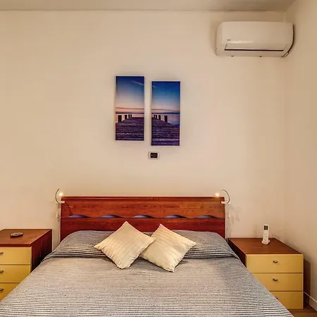 Seaside Rome Apartment Lido di Ostia Exterior photo